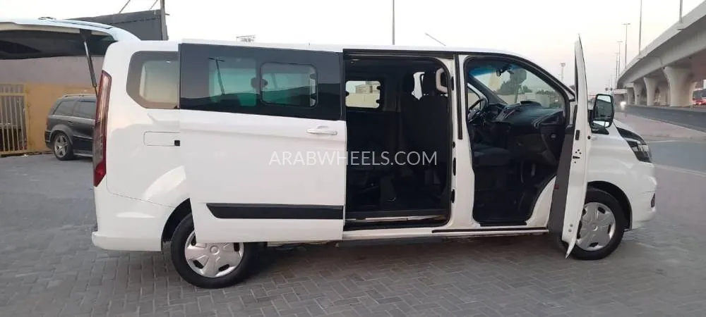 Ford Tourneo 2019 for Sale in Dubai Image-14