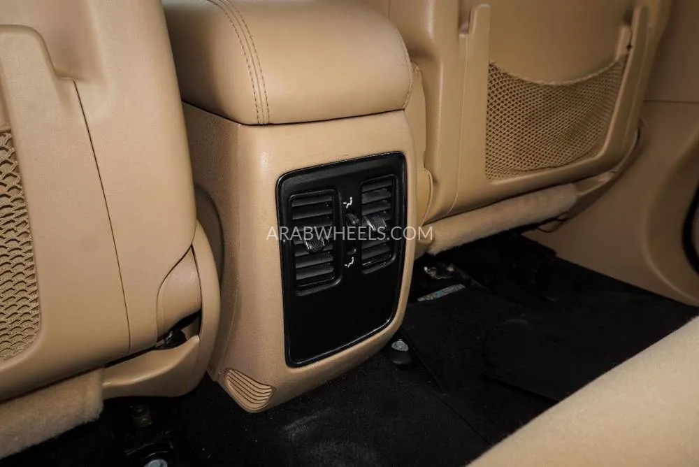 Jeep Cherokee 2022 for Sale in Dubai Image-24