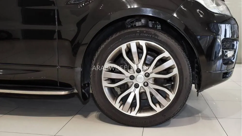 Land Rover Range Rover Sport 2016 for Sale in Sharjah Image-16