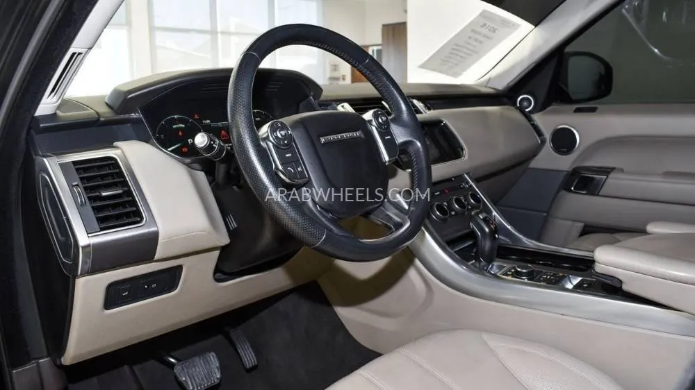 Land Rover Range Rover Sport 2016 for Sale in Sharjah Image-17