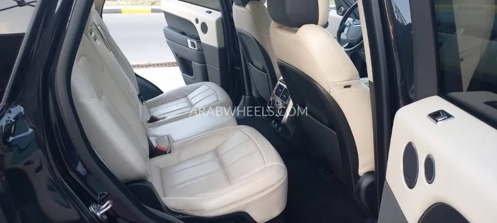 Land Rover Range Rover Sport 2019 for Sale in Dubai Image-14