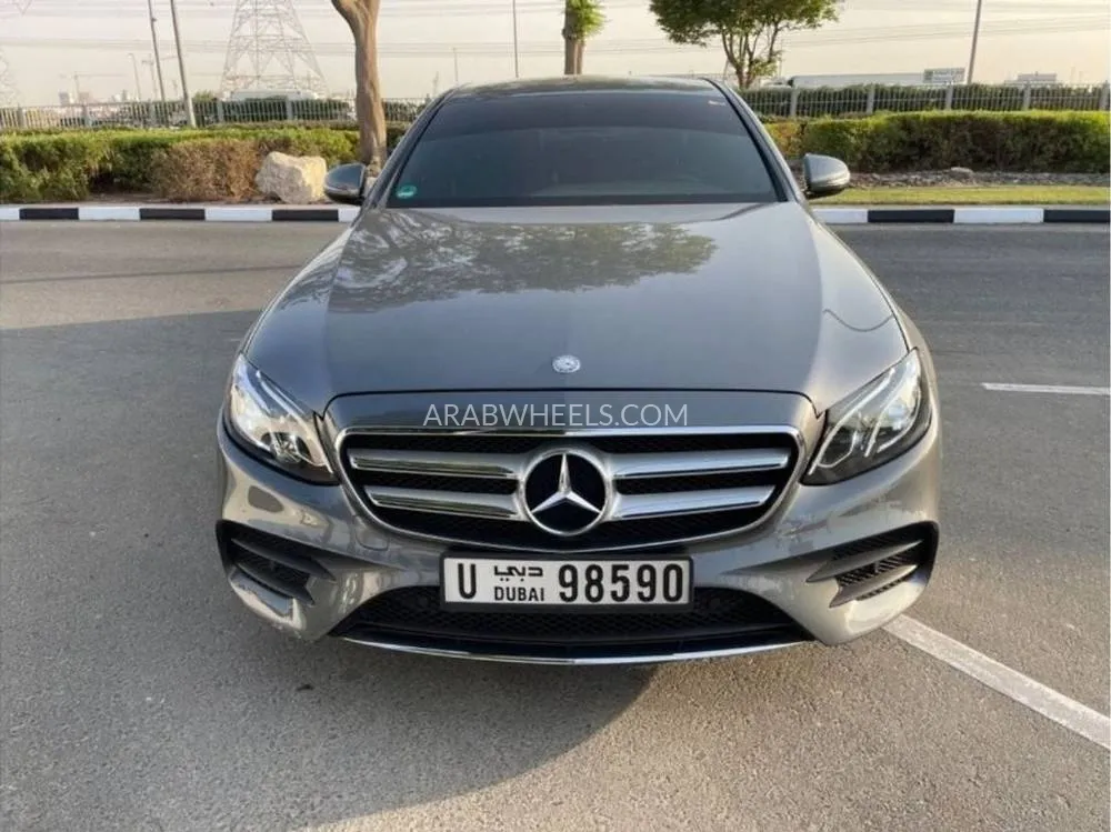 مرسيدس بنز كلاس E 2017 for Sale in دبي Image-3