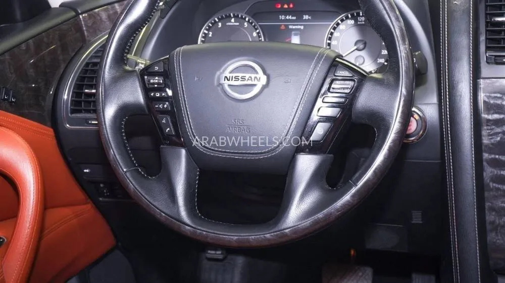 Nissan Patrol 2020 for Sale in Sharjah Image-6