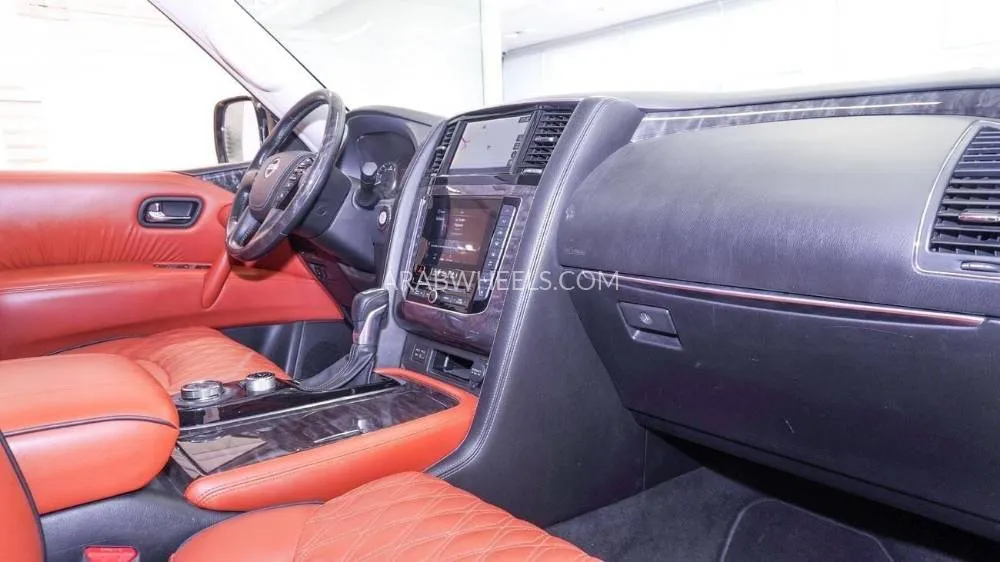 Nissan Patrol 2020 for Sale in Sharjah Image-16