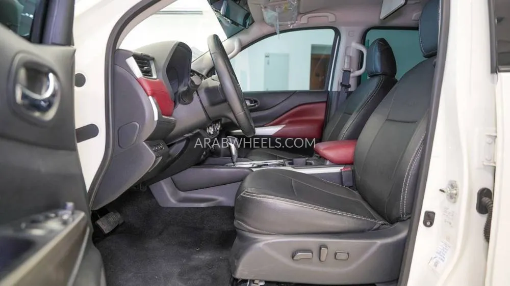 Nissan Xterra 2023 for Sale in Sharjah Image-14