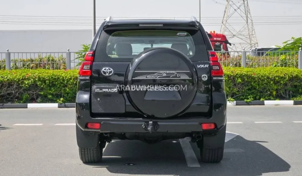 Toyota Land Cruiser Prado 2022 for Sale in Dubai Image-14
