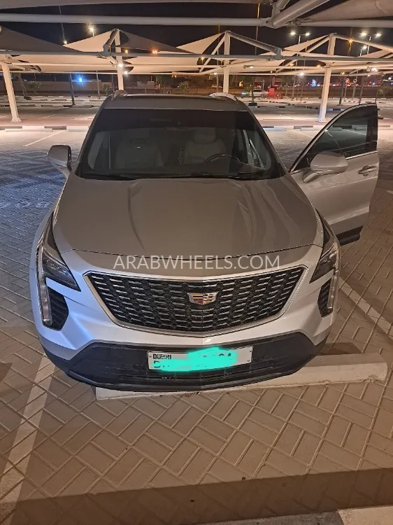 Cadillac XT4 2019 for Sale in Dubai Image-2