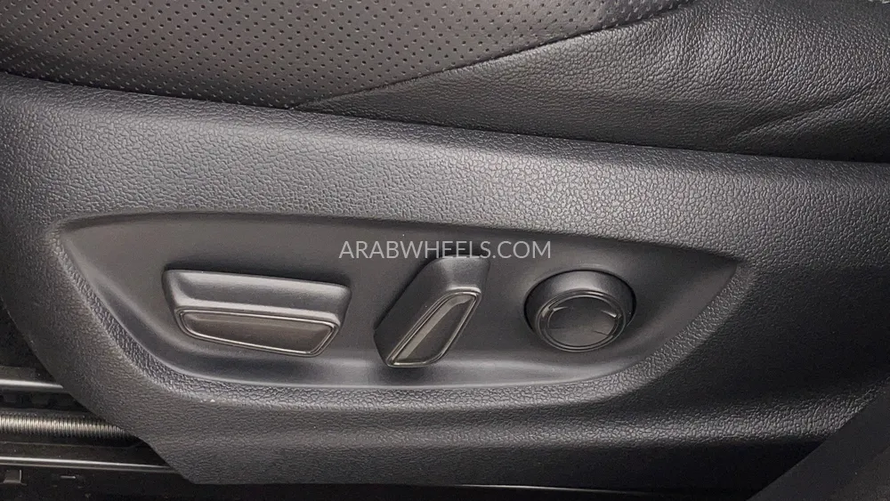 Toyota C-HR 2021 for Sale in Dubai Image-22