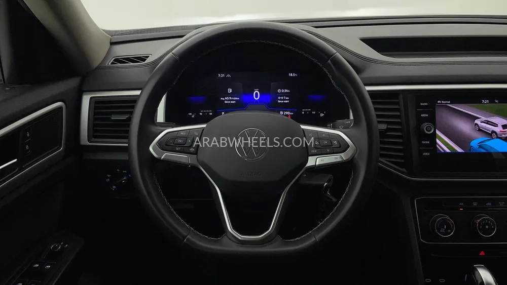 Volkswagen Teramont 2022 for Sale in Dubai Image-17