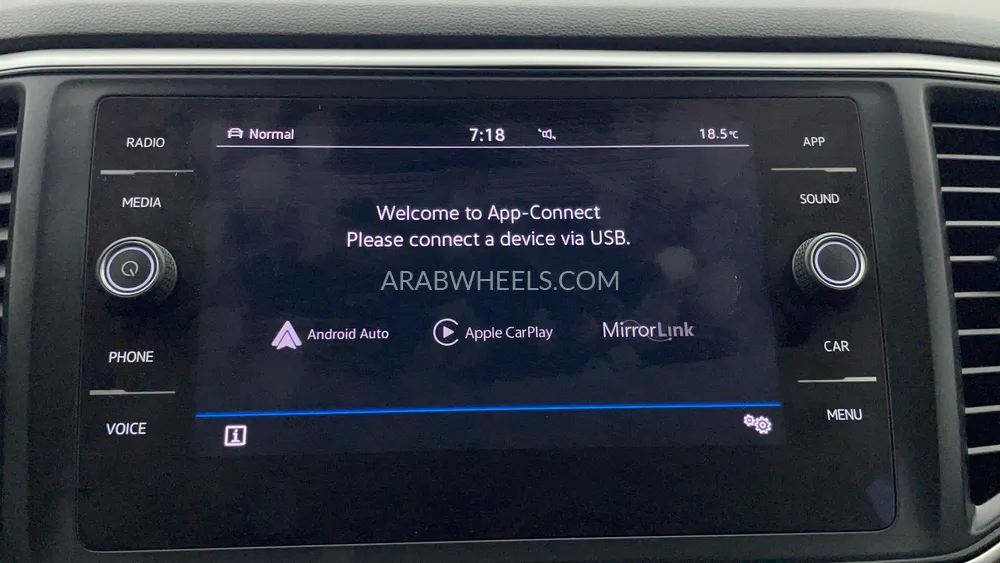 Volkswagen Teramont 2022 for Sale in Dubai Image-32