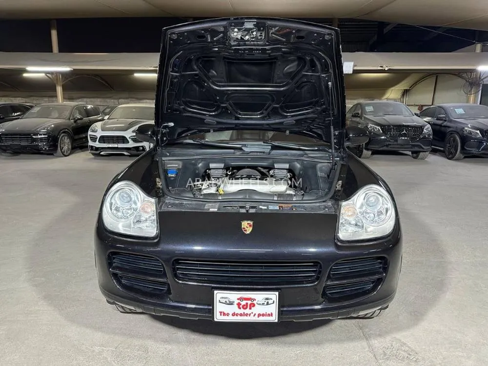 Porsche Cayenne 2006 for Sale in Dubai Image-9