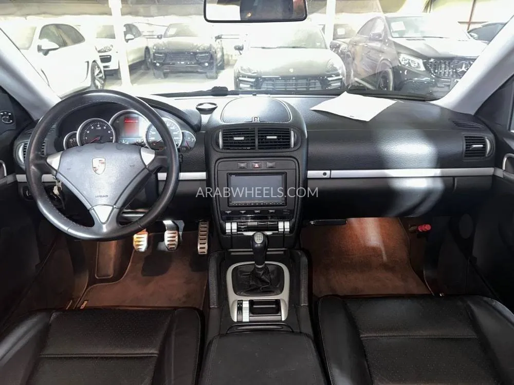 Porsche Cayenne 2006 for Sale in Dubai Image-18