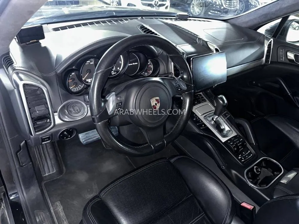 بورشه كايين 2011 for Sale in دبي Image-15