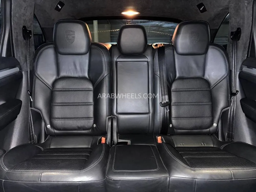 بورشه كايين 2011 for Sale in دبي Image-21