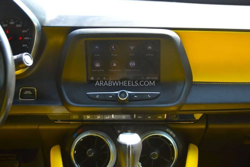 شيفروليه كامارو 2020 for Sale in الشارقة Image-14