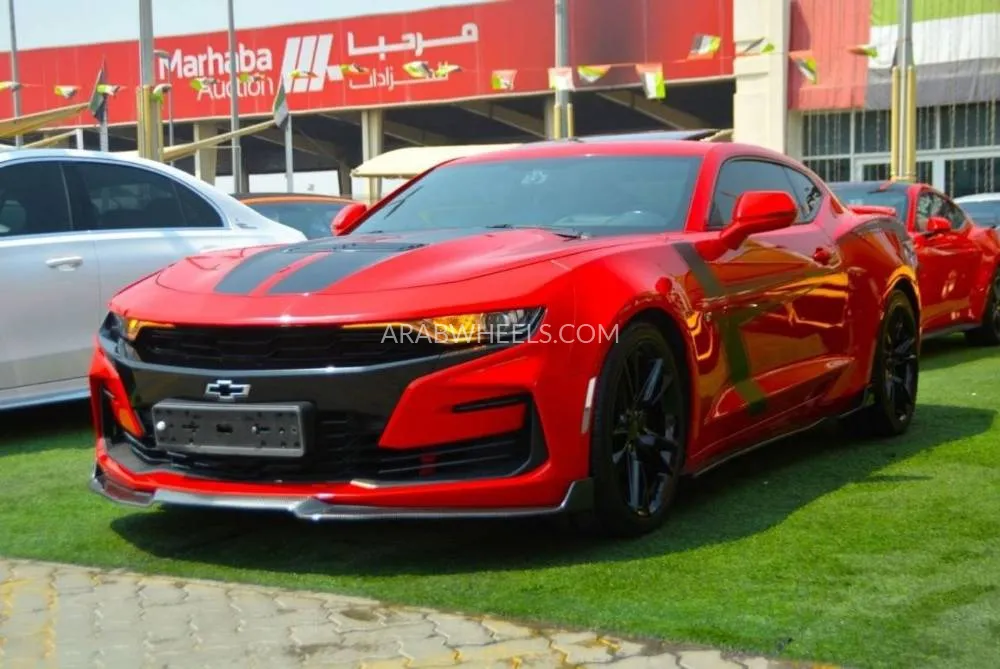 Chevrolet Camaro 2019 for Sale in Sharjah Image-3