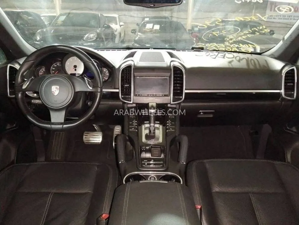Porsche Cayenne 2012 for Sale in Dubai Image-15