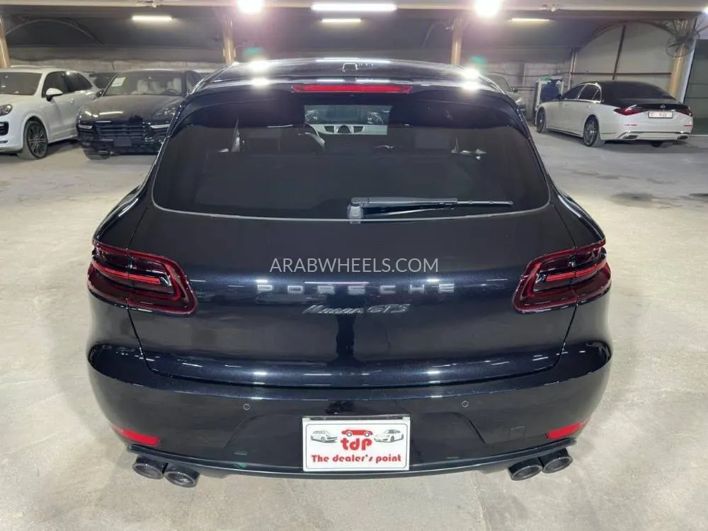 Porsche Macan 2017 for Sale in Dubai Image-5