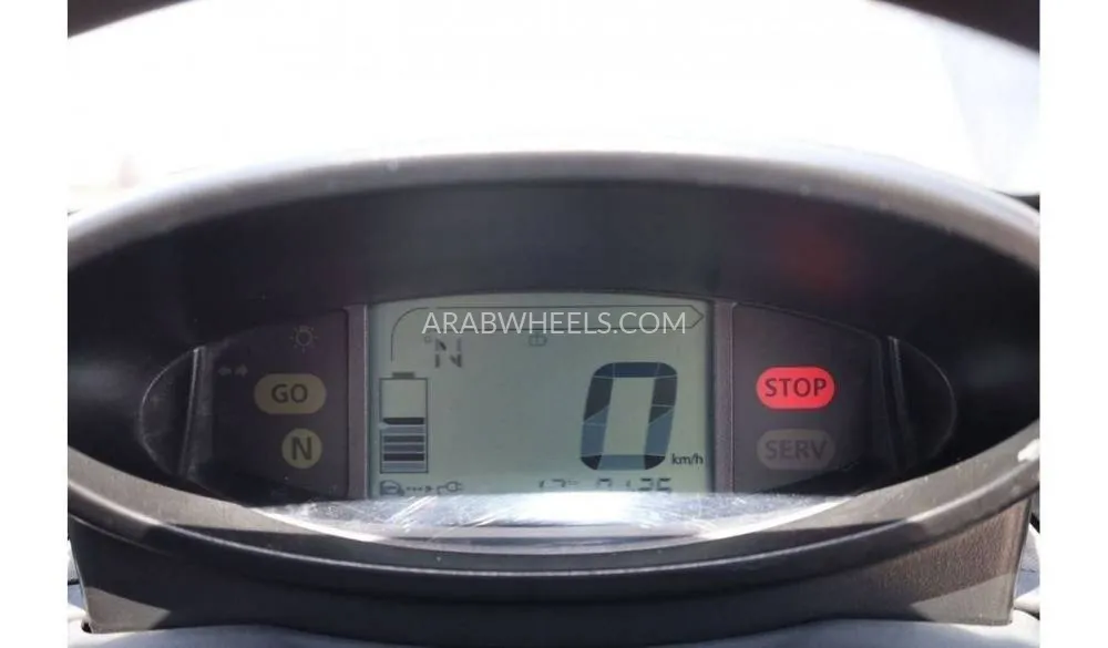 Renault Twizy 2017 for Sale in Dubai Image-10