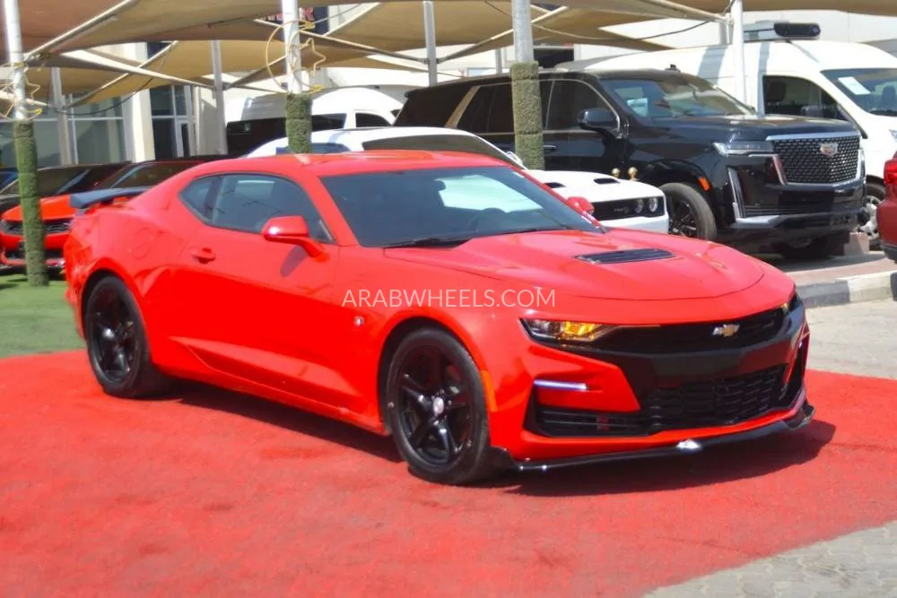 Chevrolet Camaro 2024 for Sale in Sharjah Image-3