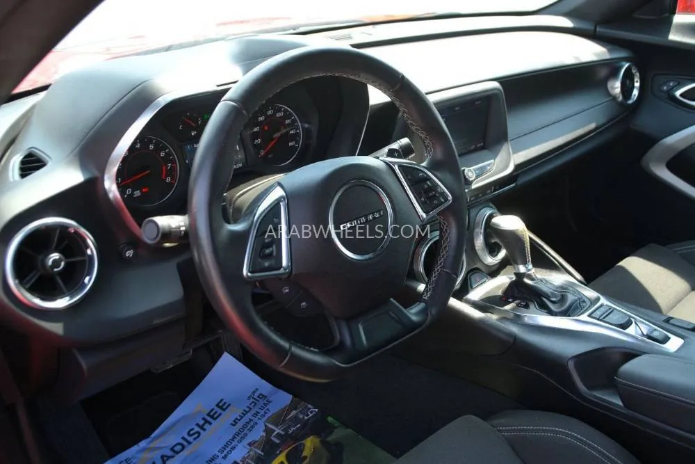 Chevrolet Camaro 2024 for Sale in Sharjah Image-13