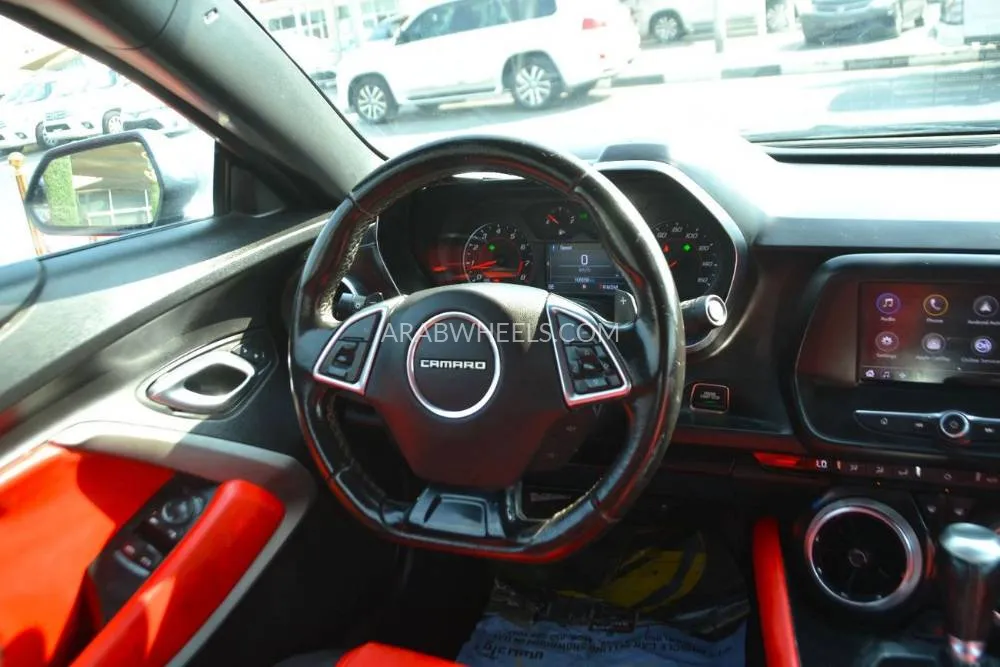 شيفروليه كامارو 2020 for Sale in الشارقة Image-18