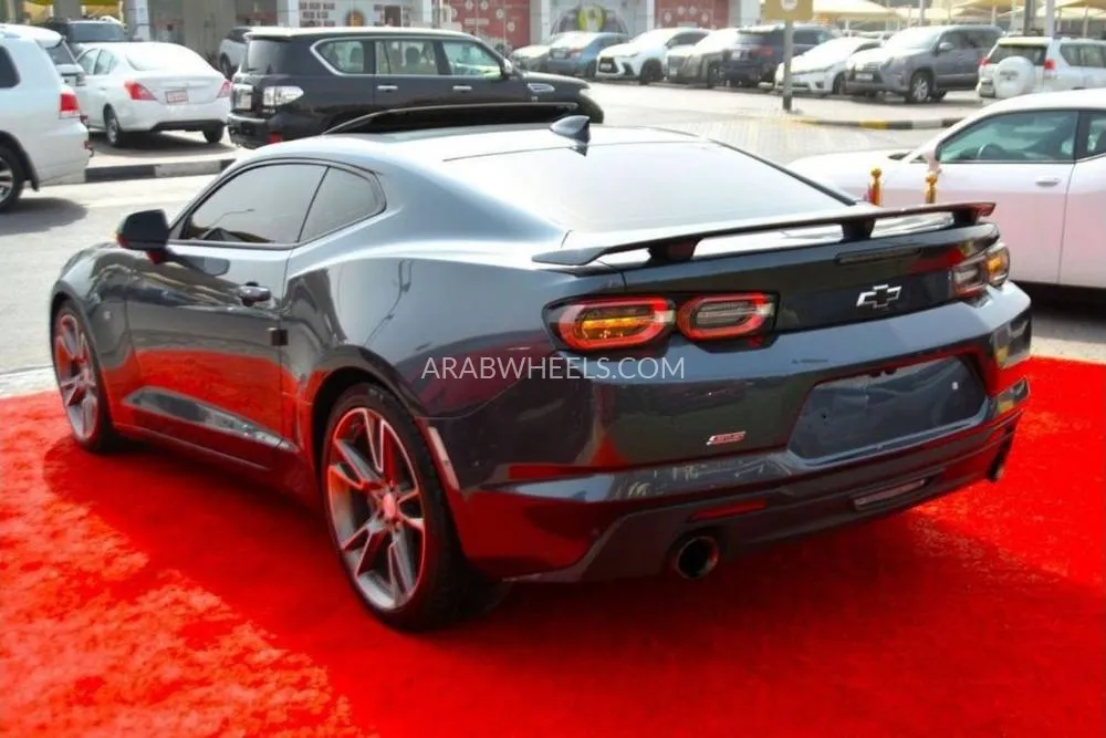 Chevrolet Camaro 2019 for Sale in Sharjah Image-14