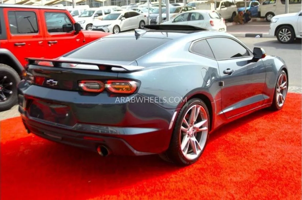 Chevrolet Camaro 2019 for Sale in Sharjah Image-16