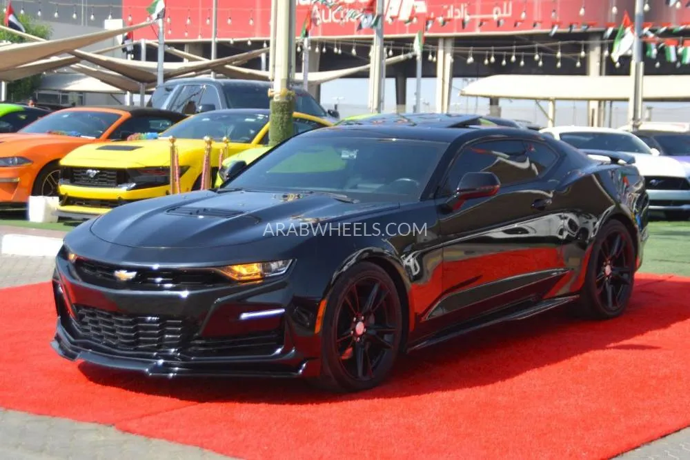 Chevrolet Camaro 2021 for Sale in Sharjah Image-3