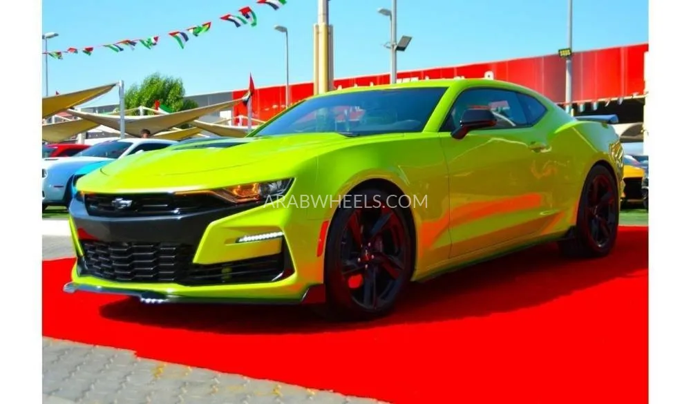 Chevrolet Camaro 2022 for Sale in Sharjah Image-3