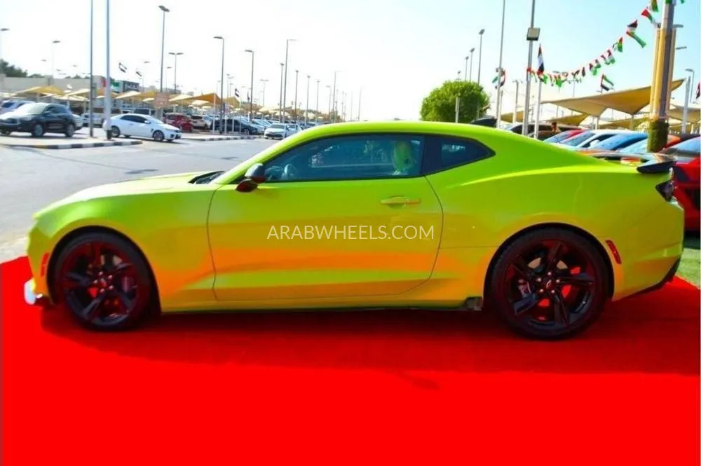 Chevrolet Camaro 2022 for Sale in Sharjah Image-8