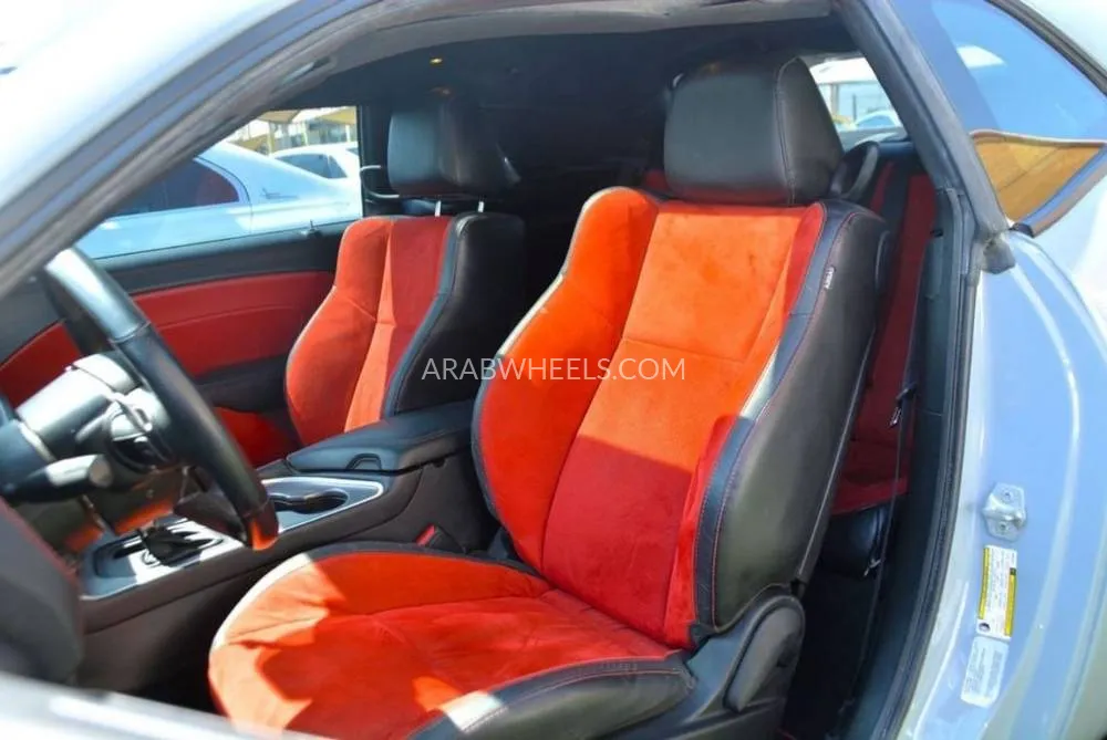 Dodge Challenger 2022 for Sale in Sharjah Image-14