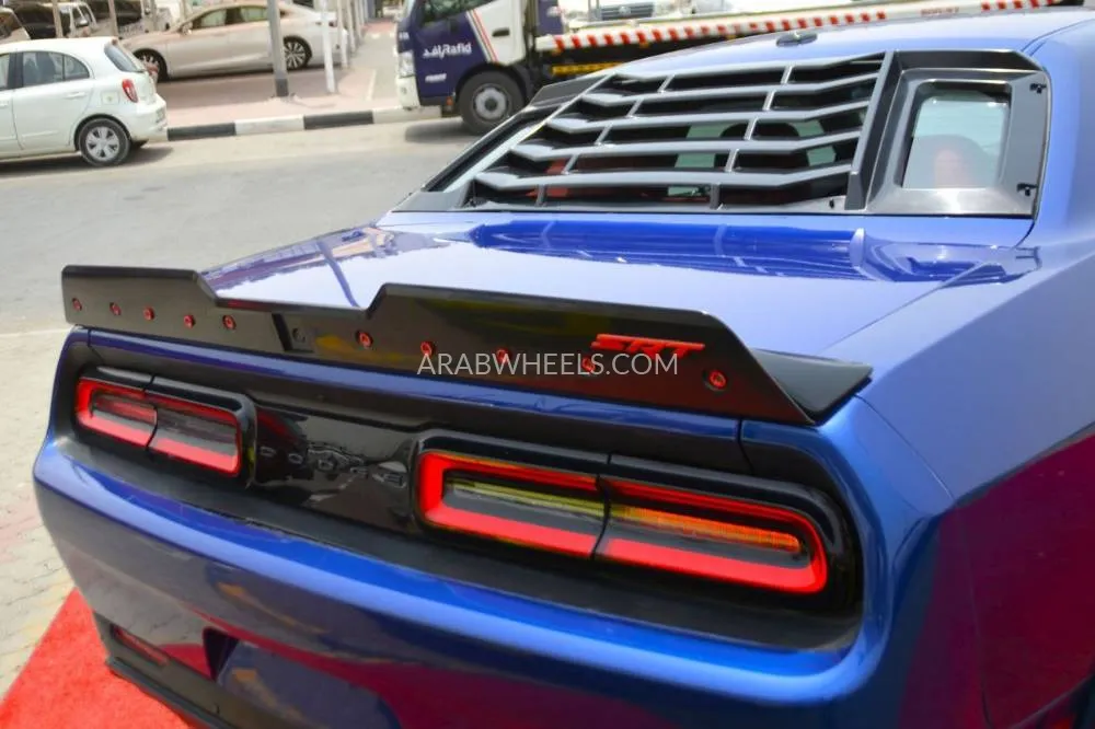 دودج تشالينجر 2022 for Sale in الشارقة Image-22