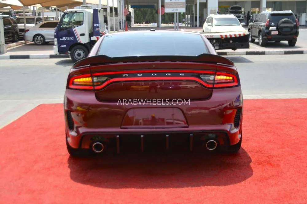 Dodge Charger 2020 for Sale in Sharjah Image-7