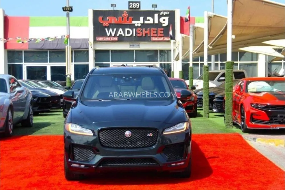 Jaguar F Pace 2018 for Sale in Sharjah Image-19
