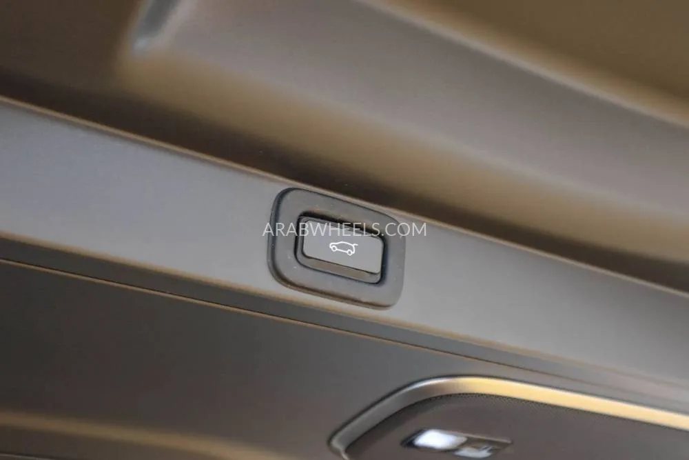 لاند روفر رينج روفر 2022 for Sale in دبي Image-12