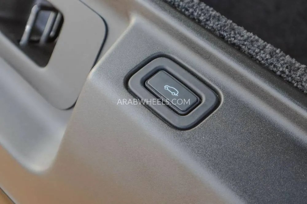 لاند روفر رينج روفر 2022 for Sale in دبي Image-14