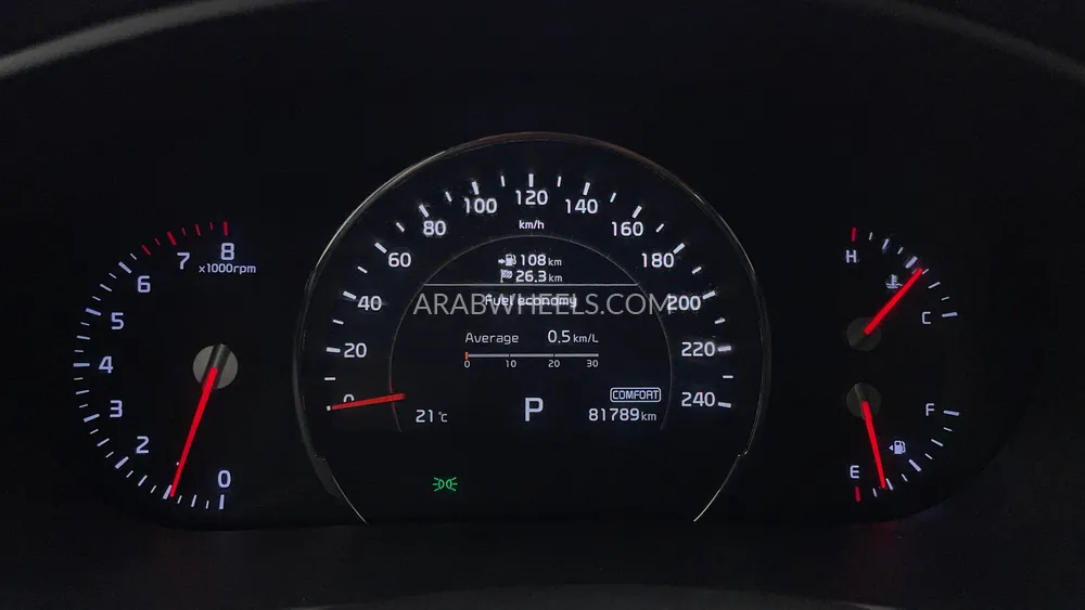 Kia Sorento 2019 for Sale in Dubai Image-13
