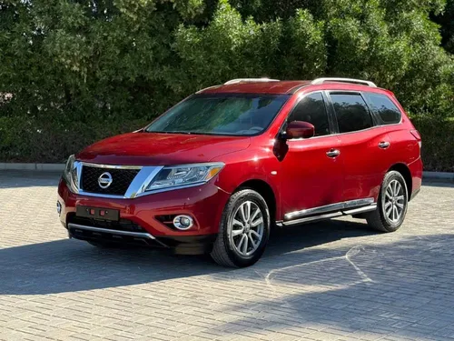 Nissan Pathfinder 3.5L S 2013