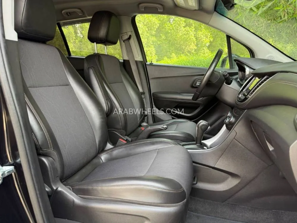 شيفروليه تراكس 2020 for Sale in الشارقة Image-14