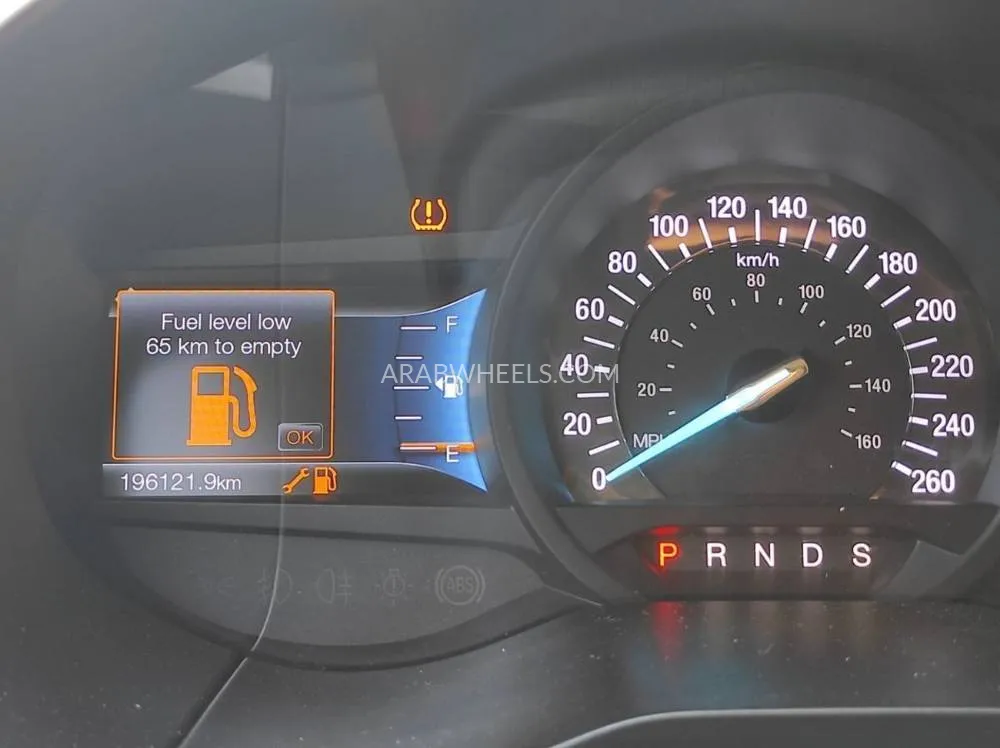 Ford Edge 2017 for Sale in Sharjah Image-7