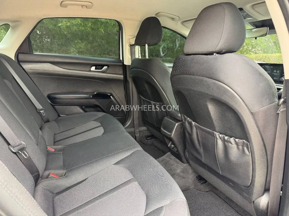 Kia K5 2022 for Sale in Sharjah Image-19