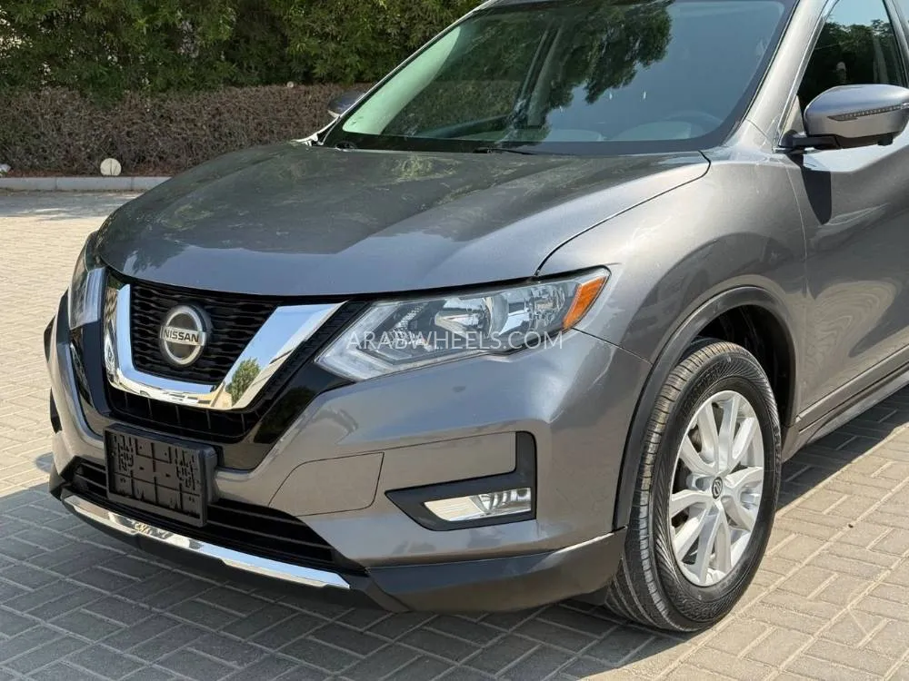 Nissan Rogue 2018 for Sale in Sharjah Image-6
