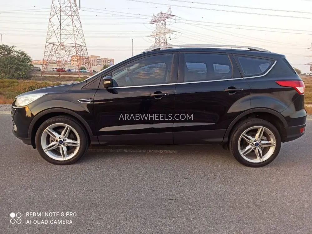 Ford Escape 2015 for Sale in Ajman Image-6