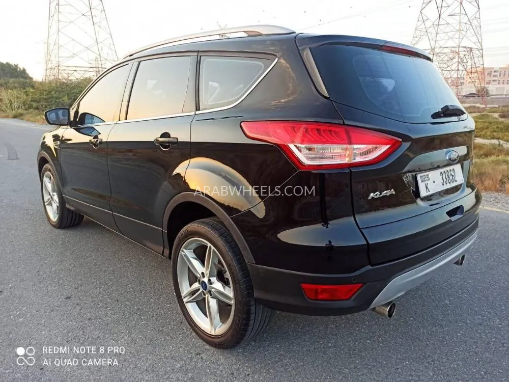 Ford Escape 2015 for Sale in Ajman Image-7