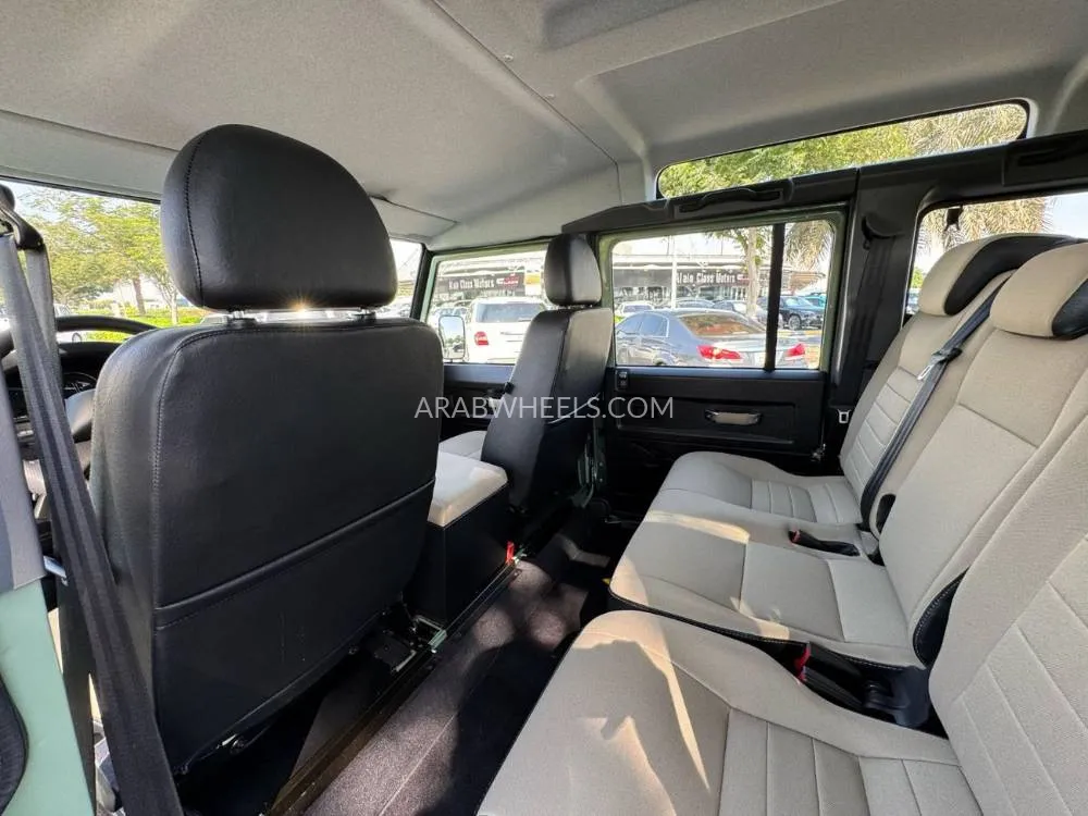Land Rover Defender 2016 for Sale in Dubai Image-15
