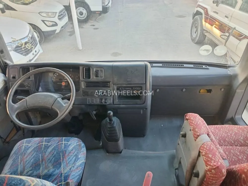 Nissan Civilian 2007 for Sale in Ajman Image-3