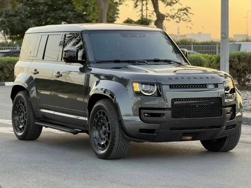 Land Rover Defender 110 OCTA 2025