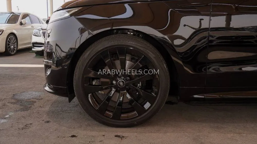 Land Rover Range Rover Sport 2023 for Sale in Dubai Image-18