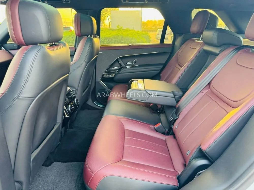 لاند روفر رينج روفر سبورت 2023 for Sale in دبي Image-12